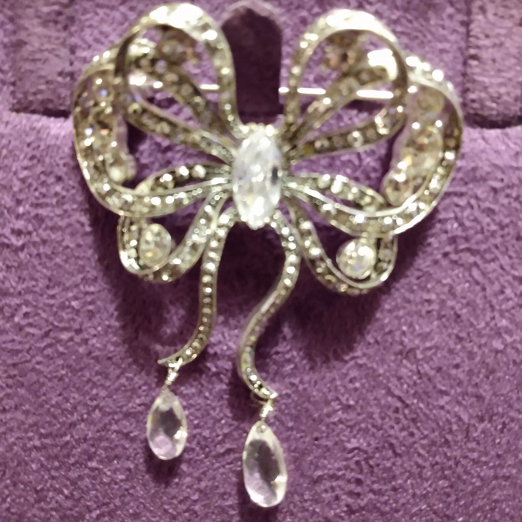 Clear Crystal Brooch